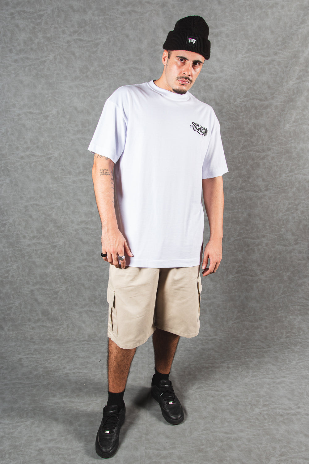 Camiseta Regular Graffiti