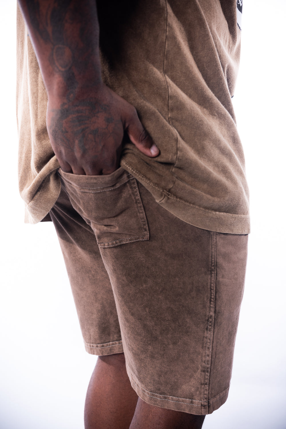 SHORTS MALHÃO ESTONADO CAQUI