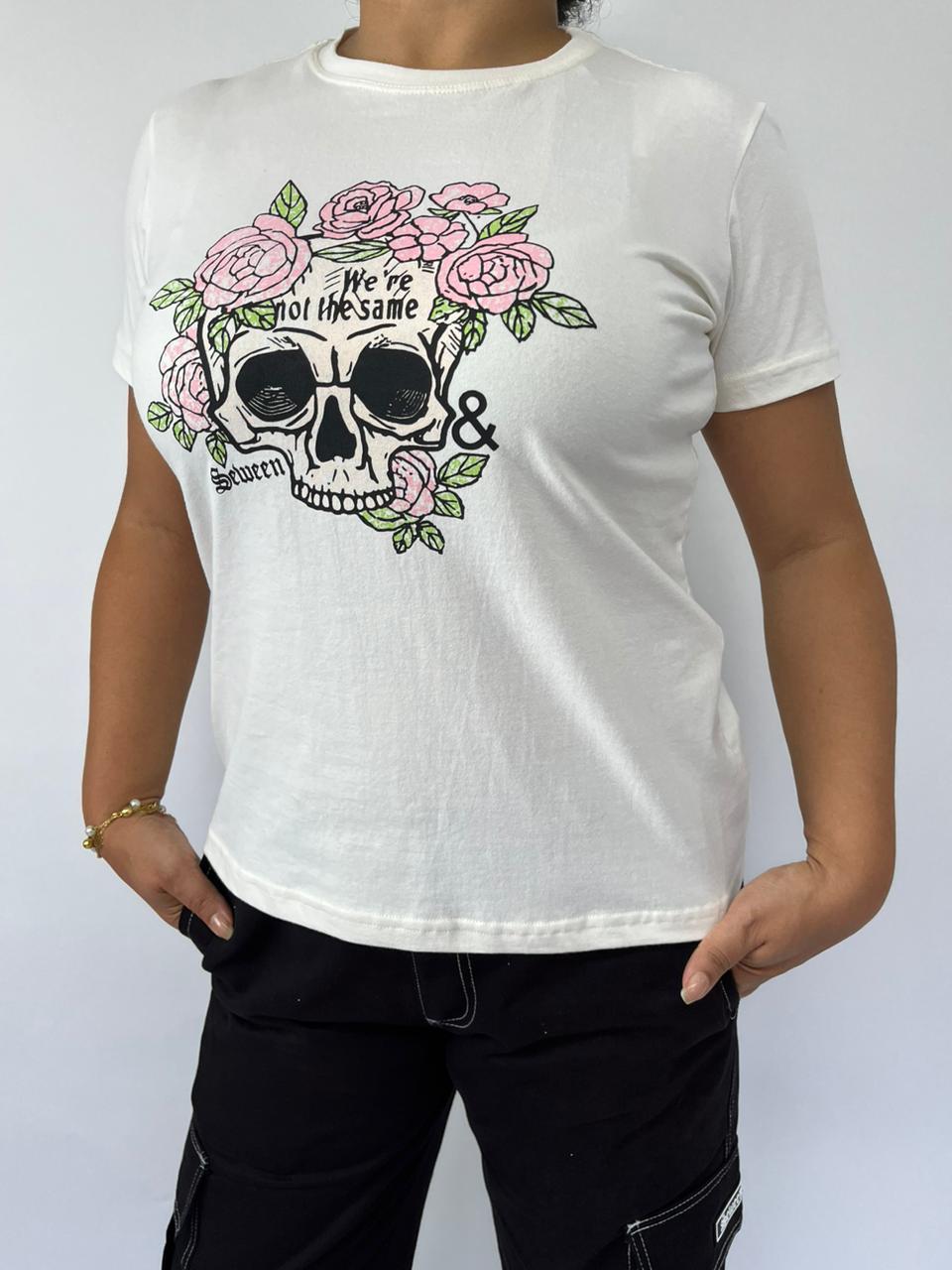 Blusinha Caveira Floral