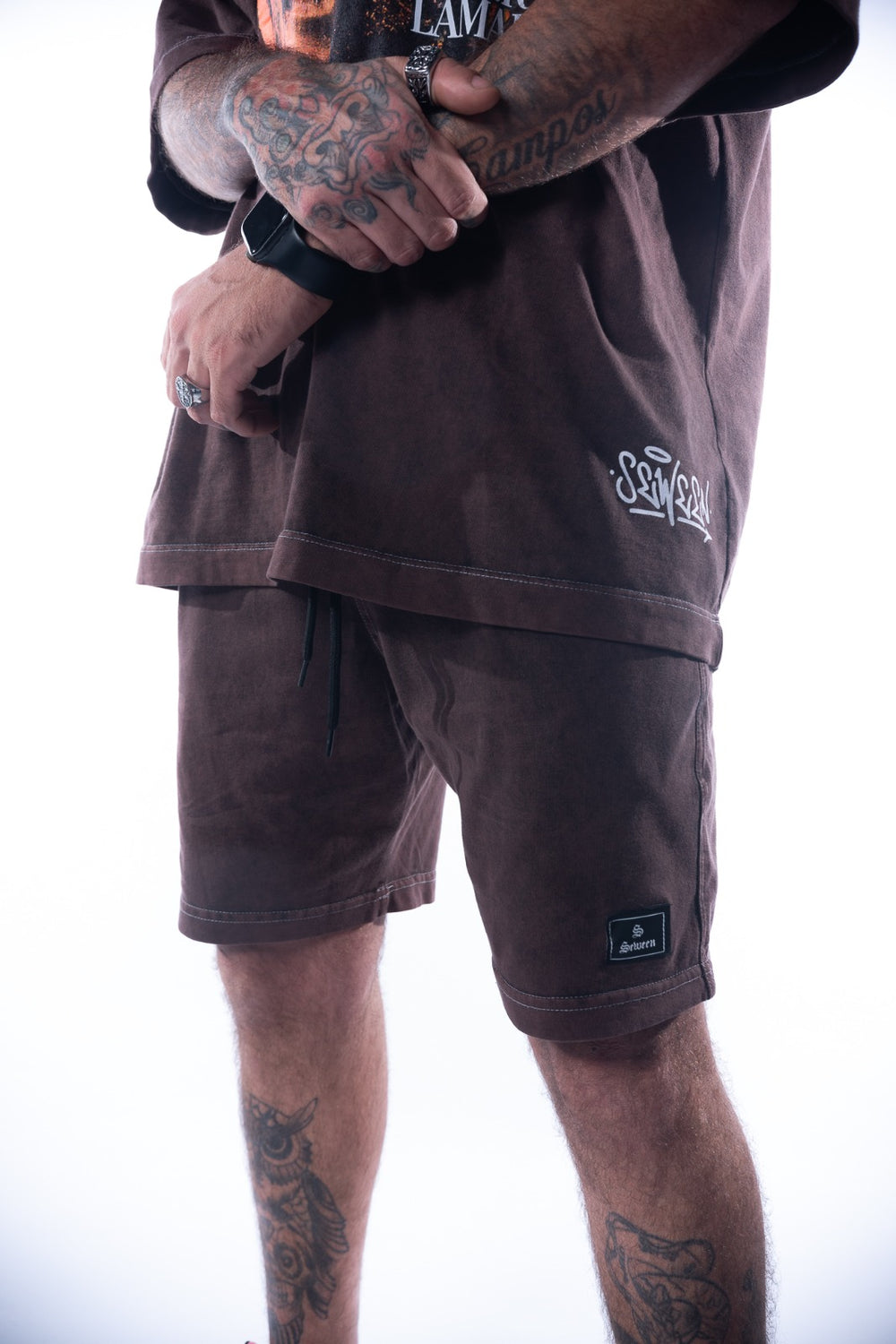 SHORTS MALHÃO ESTONADO MARROM