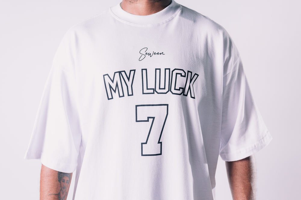 Camiseta Oversized Luck 7